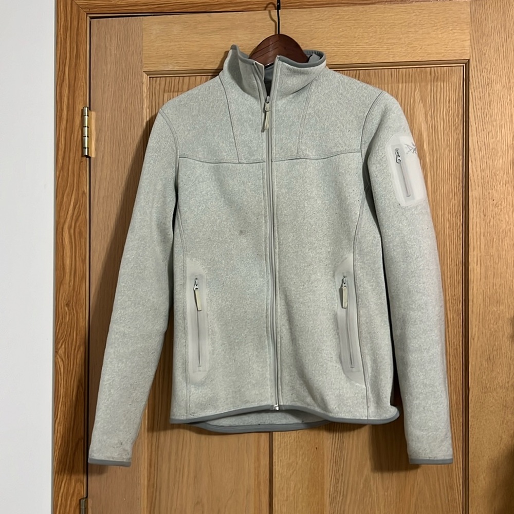 arc'teryx covert cardigan women’s medium